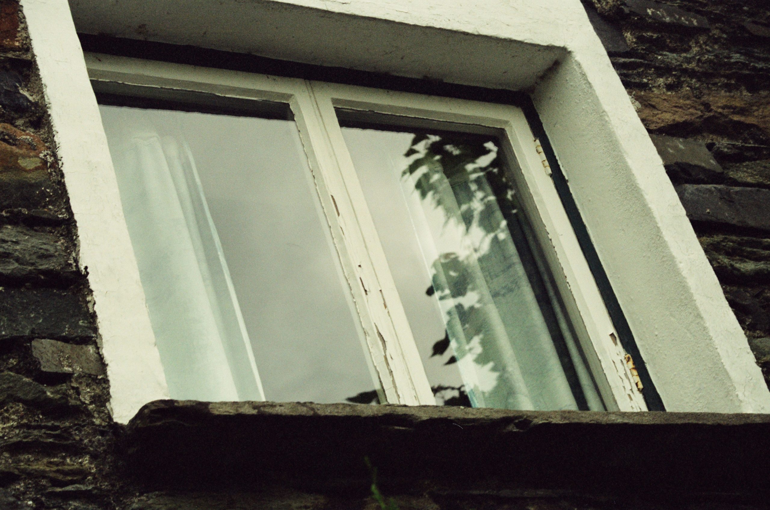 Stone wall window